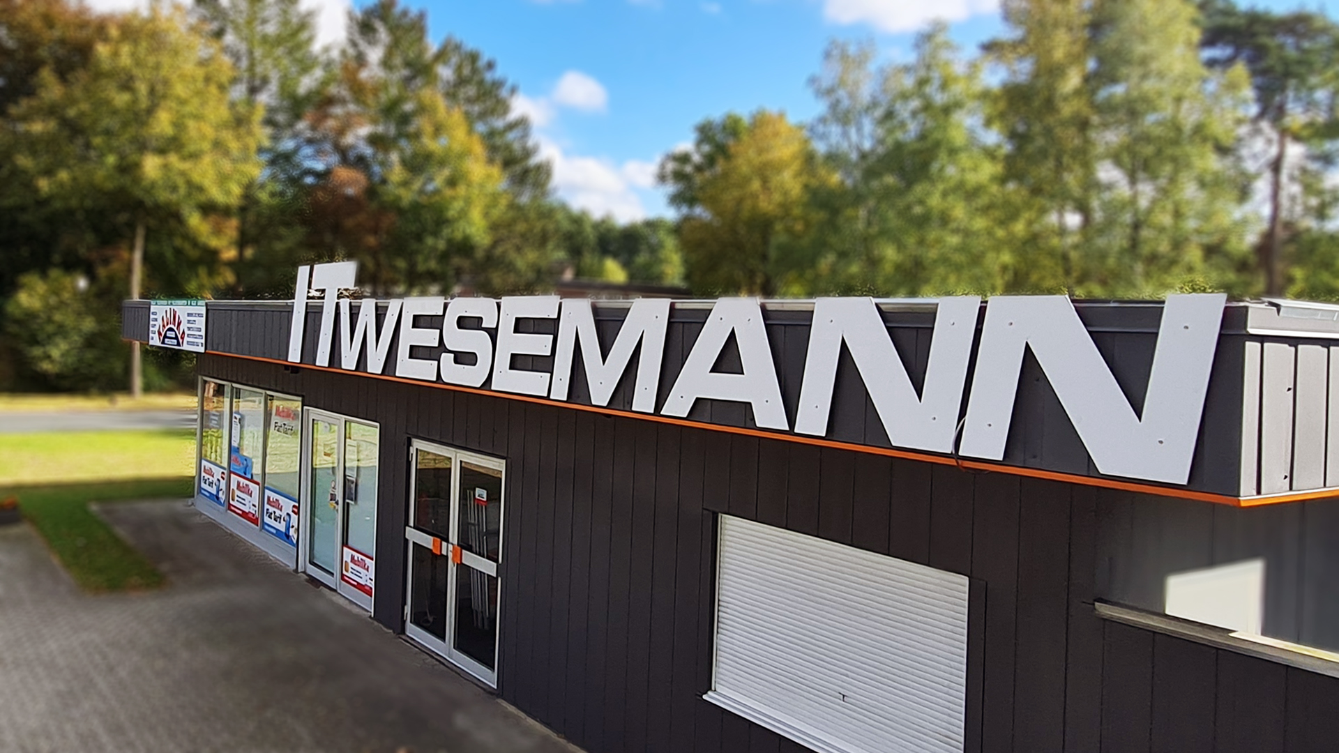 Firme vorne bei Tag Firme vorne bei Tag